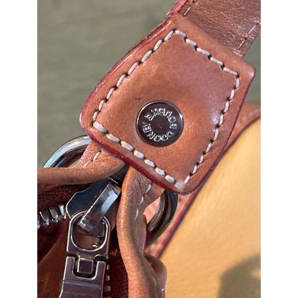 Dooney & Bourke Tan & Brown Leather Shoulder Bag Adjustable Strap All Weather Le - Picture 9 of 9
